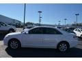 Super White - Camry LE Photo No. 6