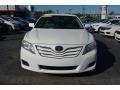 Super White - Camry LE Photo No. 24