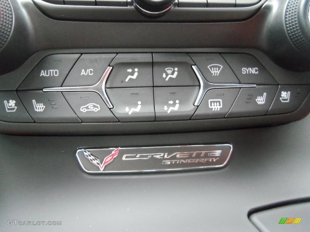 2016 Chevrolet Corvette Stingray Convertible Controls Photo #109452951