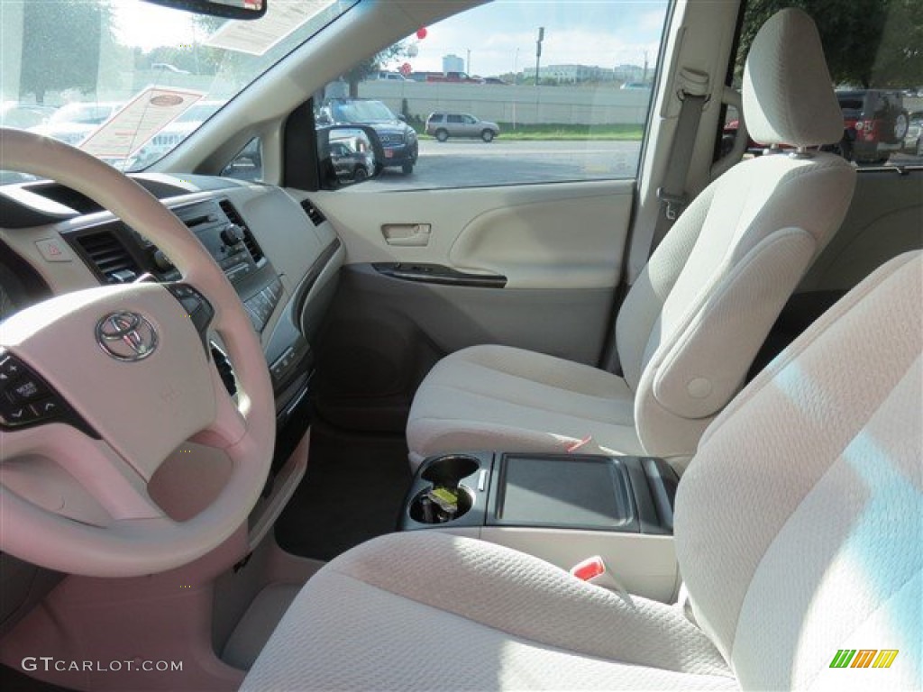 2014 Sienna LE - Silver Sky Metallic / Light Gray photo #14