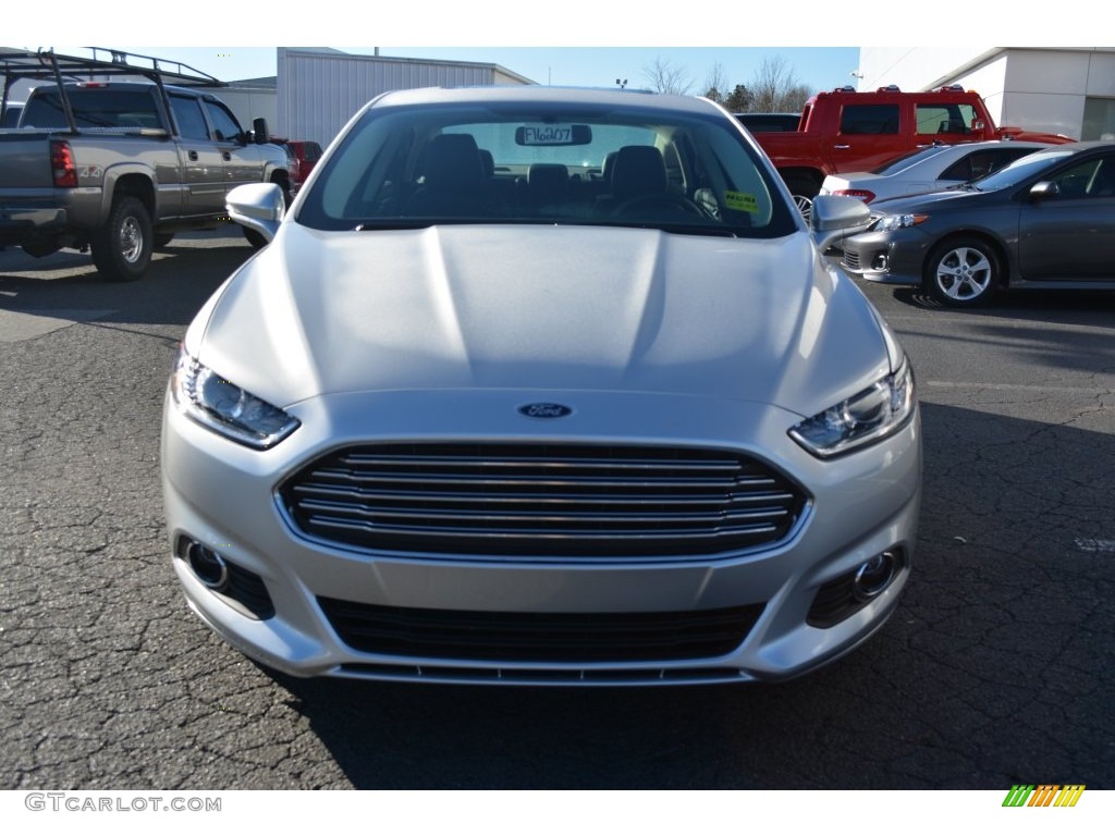 2016 Fusion SE - Ingot Silver Metallic / Charcoal Black photo #4