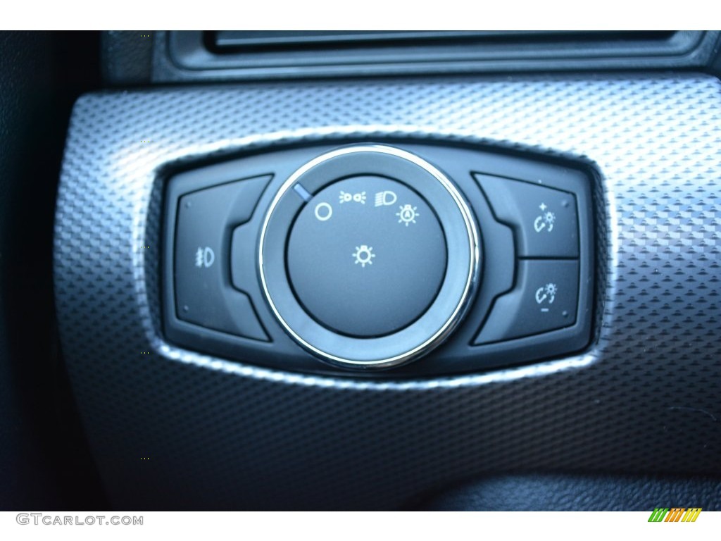 2016 Mustang EcoBoost Coupe - Oxford White / Ebony photo #17