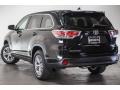Attitude Black Metallic - Highlander LE Photo No. 10