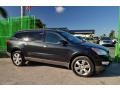 Black Granite Metallic - Traverse LT Photo No. 5