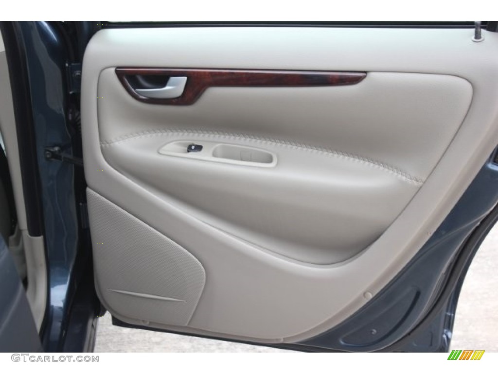 2005 XC70 AWD - Barents Blue Metallic / Taupe photo #20