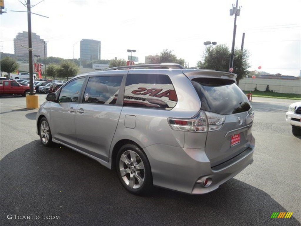 2012 Sienna SE - Predawn Gray Mica / Dark Charcoal photo #6