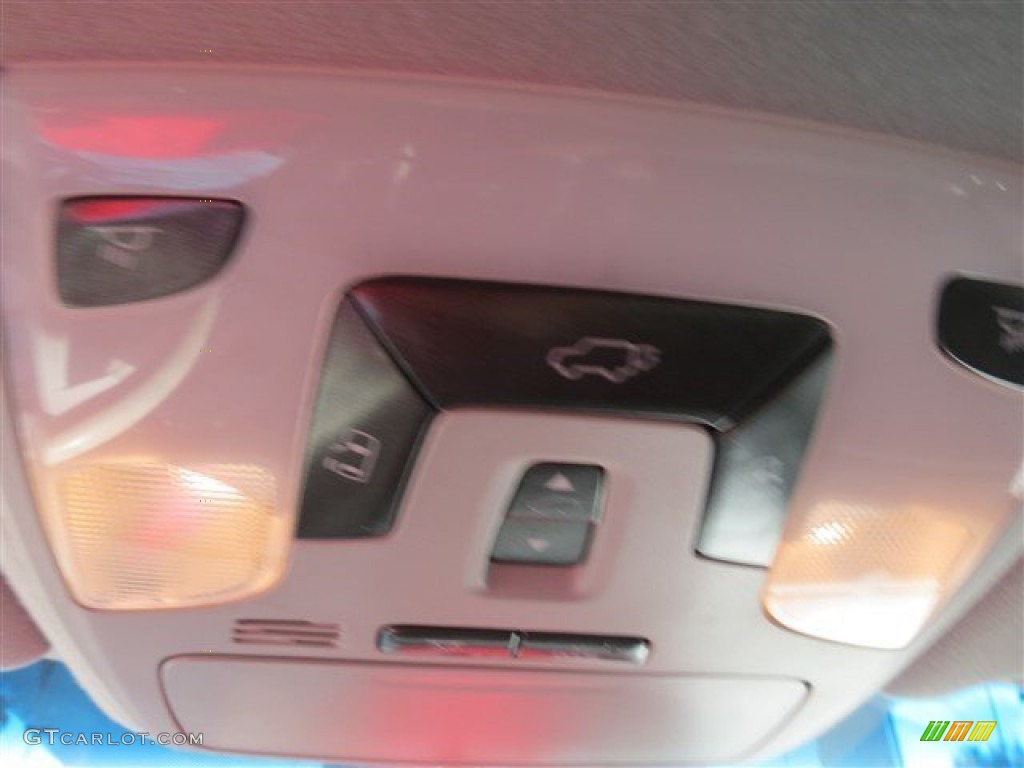 2012 Sienna SE - Predawn Gray Mica / Dark Charcoal photo #23