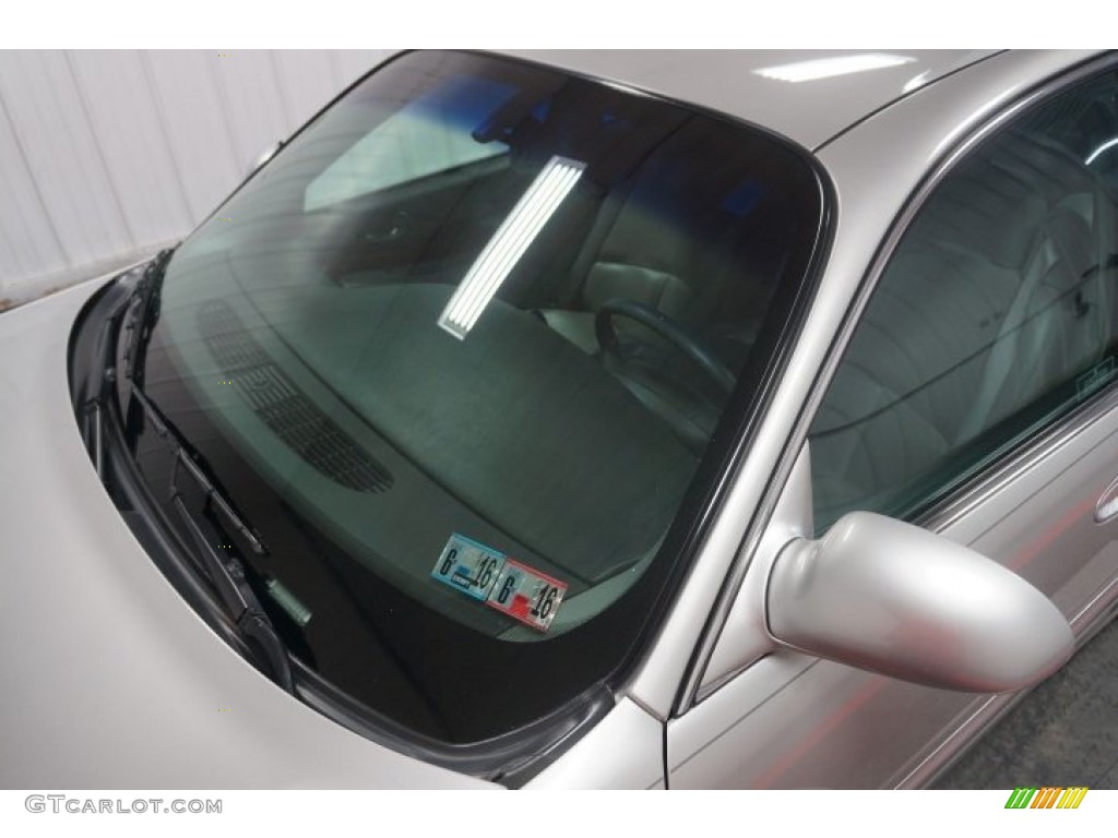 2004 LeSabre Custom - Platinum Metallic / Medium Gray photo #83