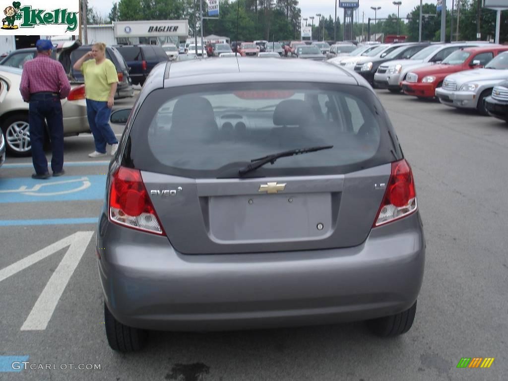 2007 Aveo 5 LS Hatchback - Medium Gray / Charcoal Black photo #3