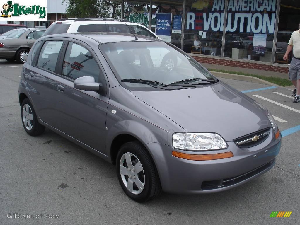 2007 Aveo 5 LS Hatchback - Medium Gray / Charcoal Black photo #16