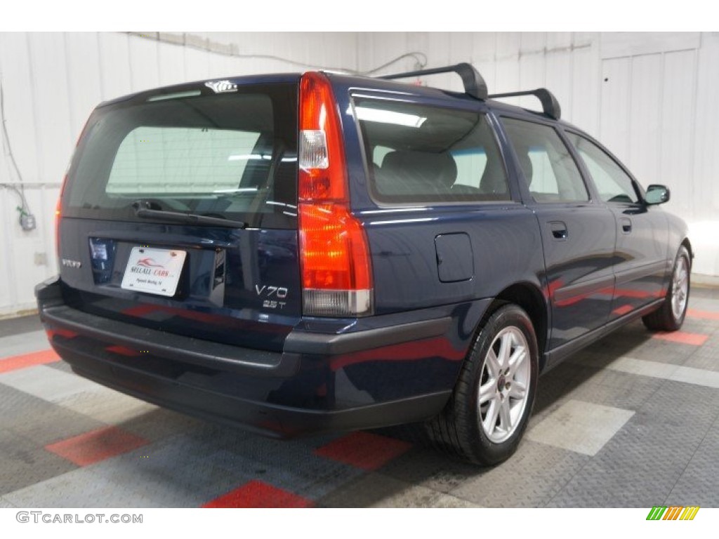 2004 V70 2.5T - Nautic Blue Metallic / Taupe photo #8