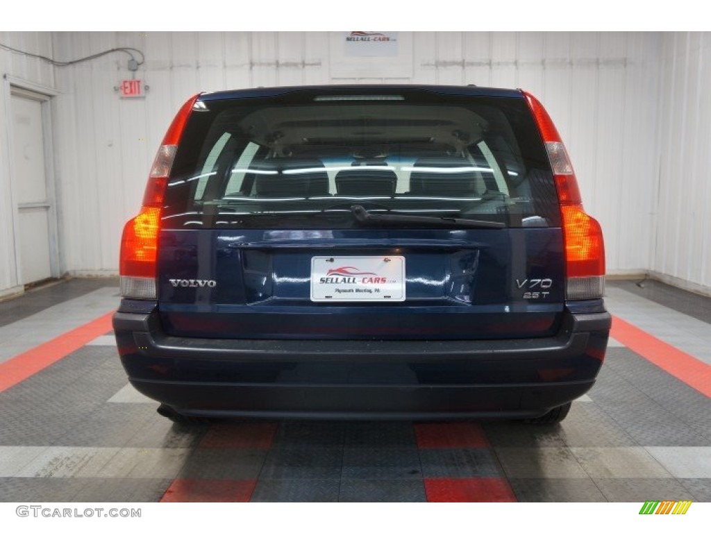 2004 V70 2.5T - Nautic Blue Metallic / Taupe photo #9