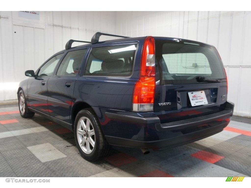 2004 V70 2.5T - Nautic Blue Metallic / Taupe photo #10