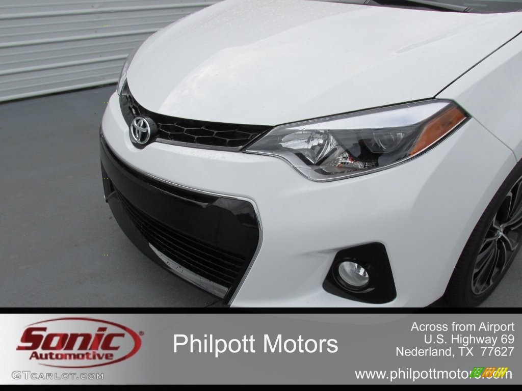 2016 Corolla S Plus - Super White / Black photo #10