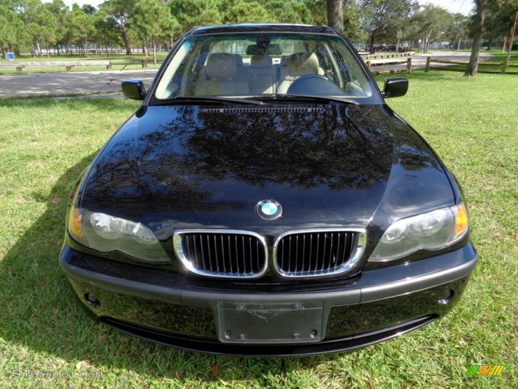 2003 3 Series 325xi Sedan - Jet Black / Sand photo #15