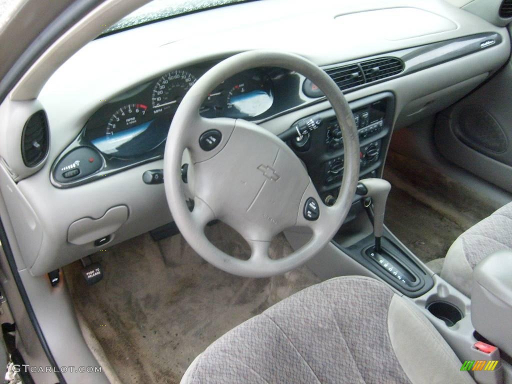 2000 Malibu Sedan - Sandrift Metallic / Gray photo #9