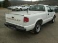 2001 Summit White Chevrolet S10 Regular Cab  photo #5