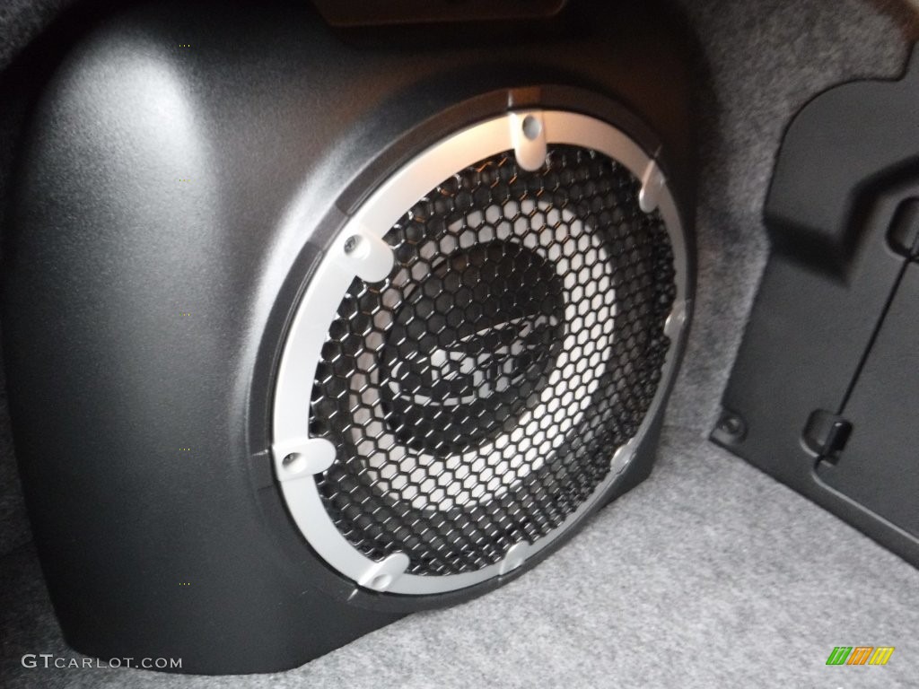 2014 Mitsubishi Lancer Evolution MR Audio System Photos