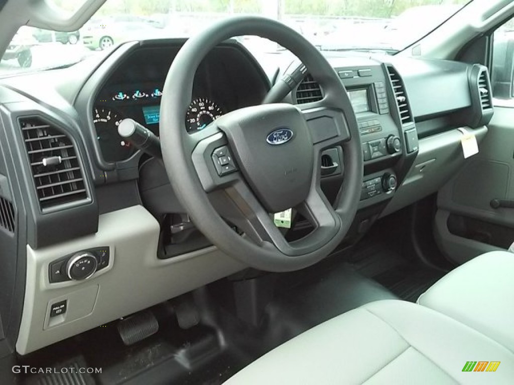 2016 F150 XL Regular Cab - Oxford White / Medium Earth Gray photo #15