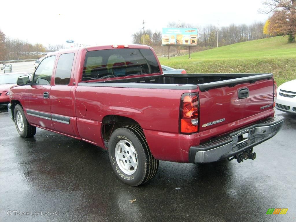 2004 Silverado 1500 LS Extended Cab - Sport Red Metallic / Dark Charcoal photo #3