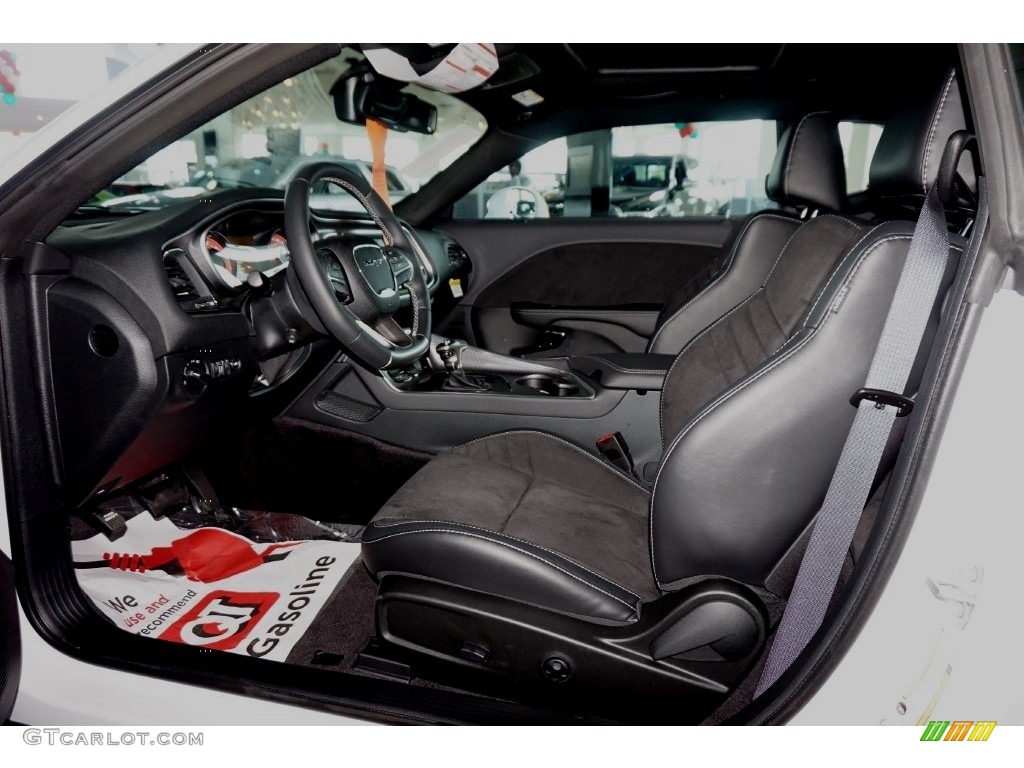 Black Interior 2016 Dodge Challenger SRT Hellcat Photo #109487969