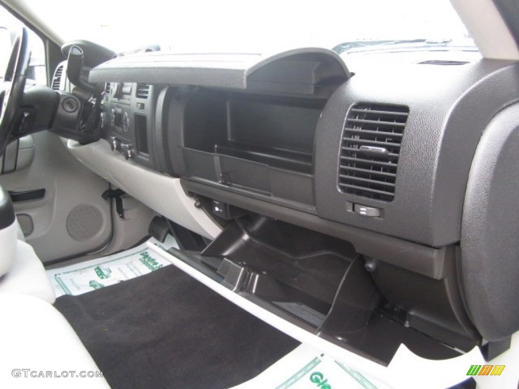 2011 Silverado 2500HD LT Extended Cab 4x4 - Sheer Silver Metallic / Light Titanium/Ebony photo #24