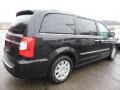2016 Brilliant Black Crystal Pearl Chrysler Town & Country Touring  photo #5