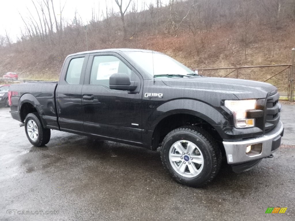 2016 F150 XL SuperCab 4x4 - Shadow Black / Medium Earth Gray photo #1