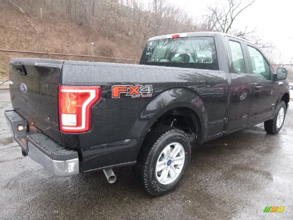 2016 F150 XL SuperCab 4x4 - Shadow Black / Medium Earth Gray photo #2