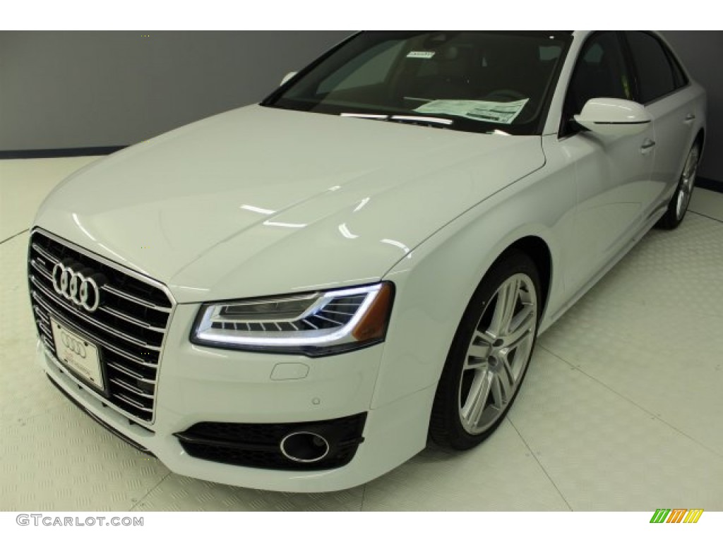 2016 A8 L 4.0T quattro - Glacier White Metallic / Black photo #3