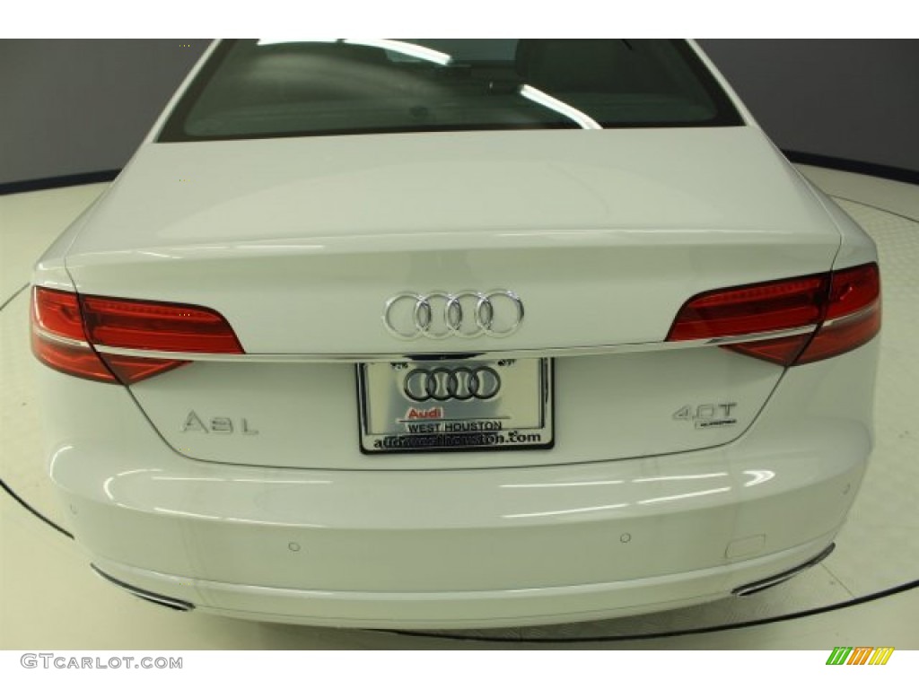 2016 A8 L 4.0T quattro - Glacier White Metallic / Black photo #8