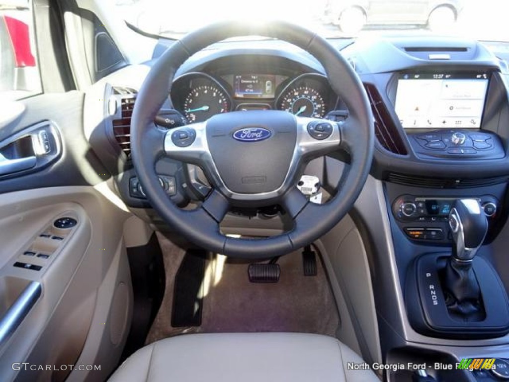 2016 Escape SE 4WD - Ruby Red Metallic / Medium Light Stone photo #16