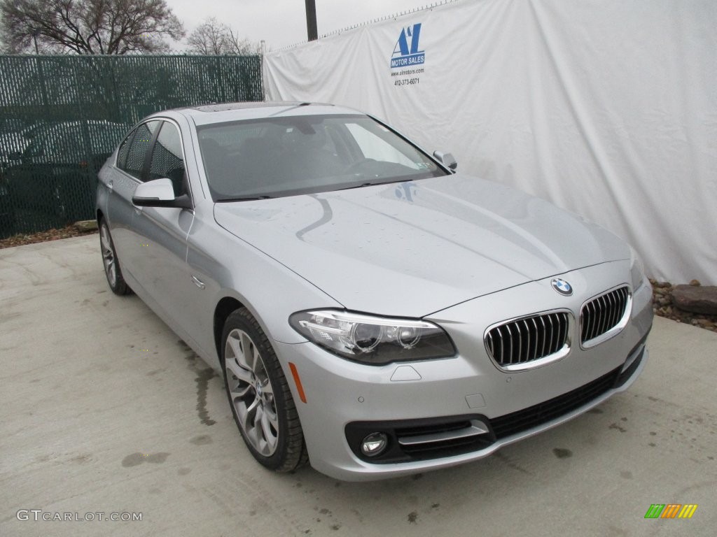 2016 5 Series 535i xDrive Sedan - Glacier Silver Metallic / Black photo #5