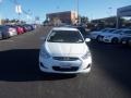 Century White - Accent SE Sedan Photo No. 5
