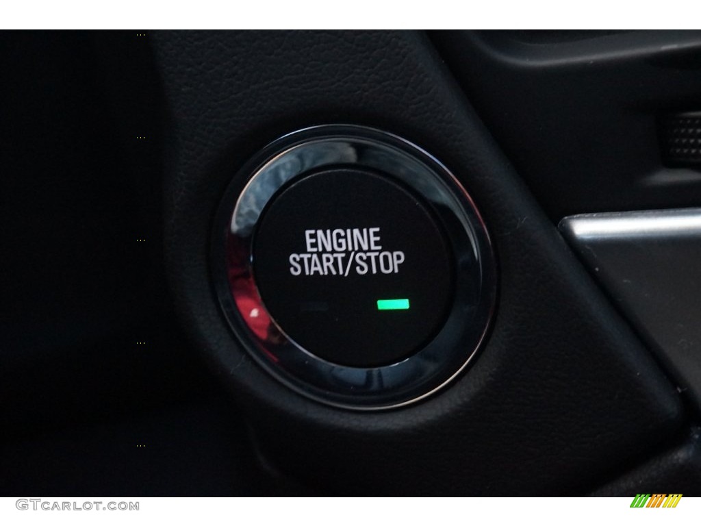 2016 Chevrolet Suburban LT Controls Photos
