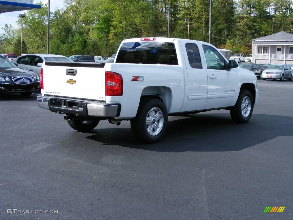 2009 Silverado 1500 LTZ Extended Cab 4x4 - Summit White / Light Cashmere photo #4