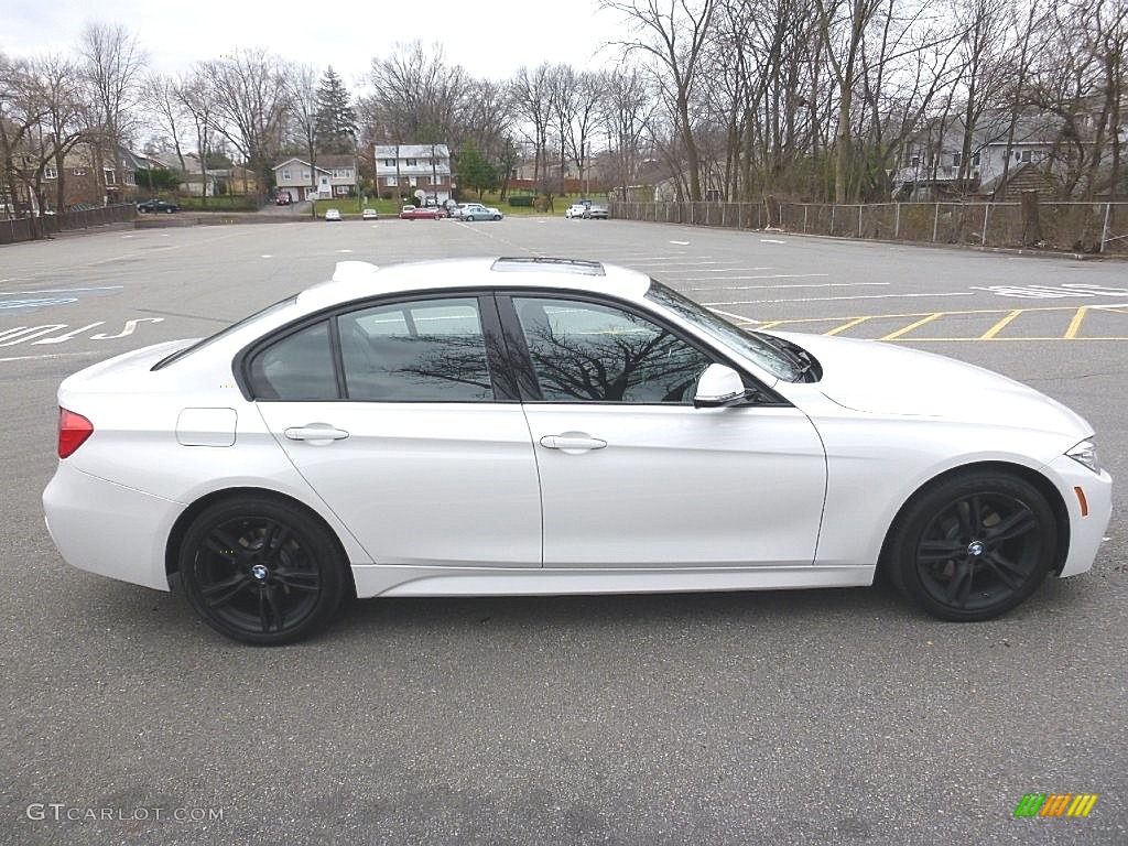 2013 3 Series 328i xDrive Sedan - Alpine White / Black photo #6