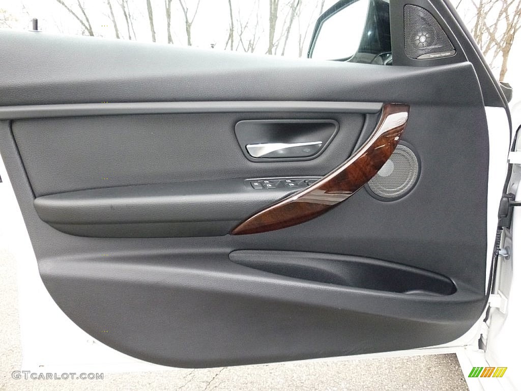 2013 3 Series 328i xDrive Sedan - Alpine White / Black photo #10