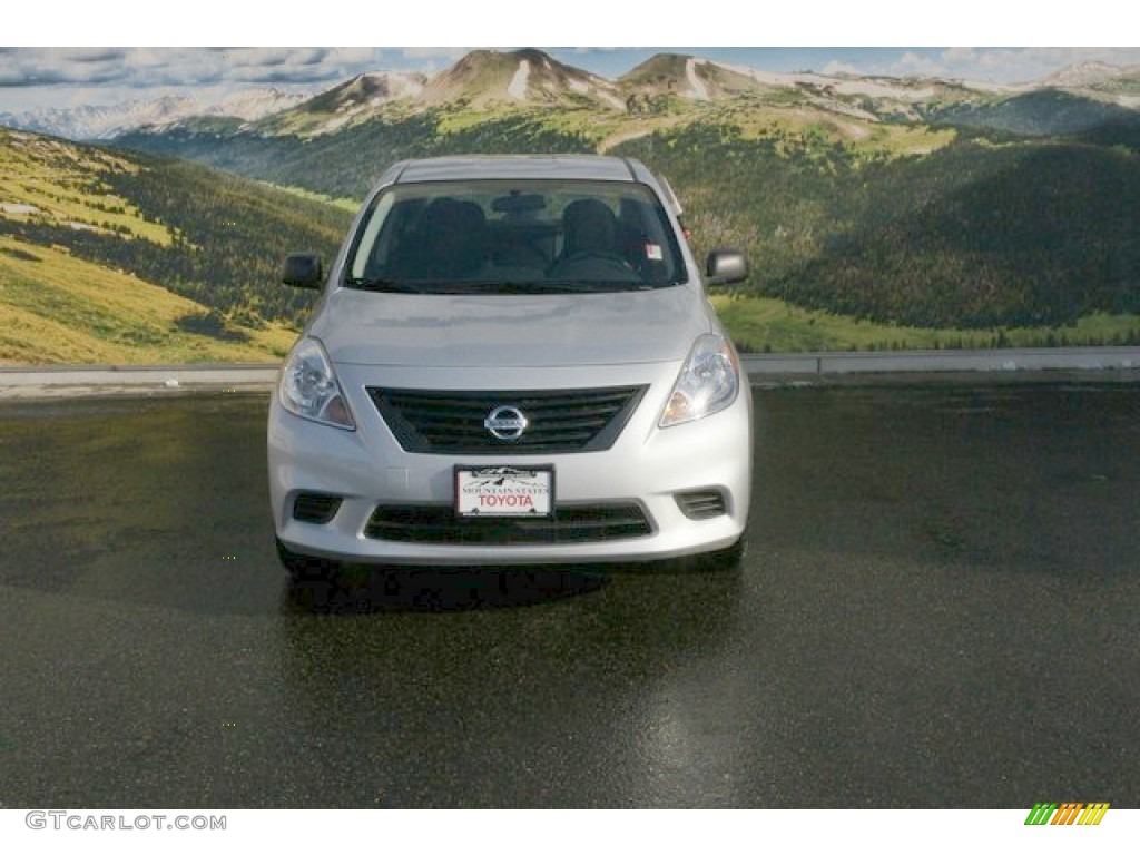 2014 Versa 1.6 S Sedan - Brilliant Silver / Charcoal photo #4