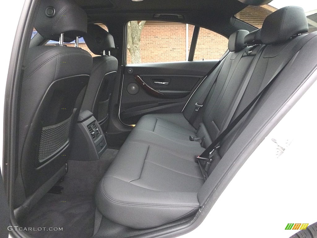 2013 3 Series 328i xDrive Sedan - Alpine White / Black photo #16