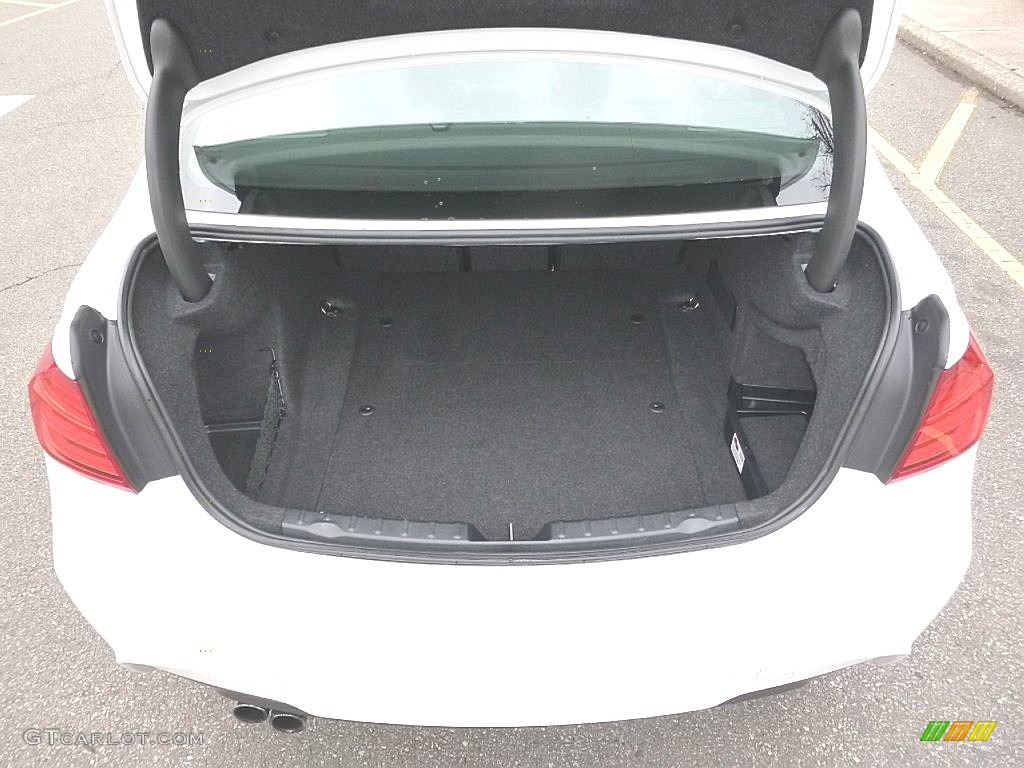 2013 3 Series 328i xDrive Sedan - Alpine White / Black photo #24