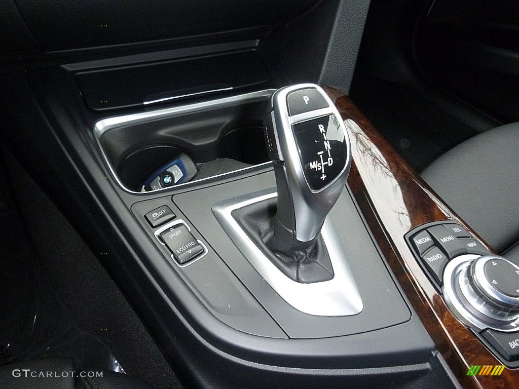 2013 3 Series 328i xDrive Sedan - Alpine White / Black photo #31