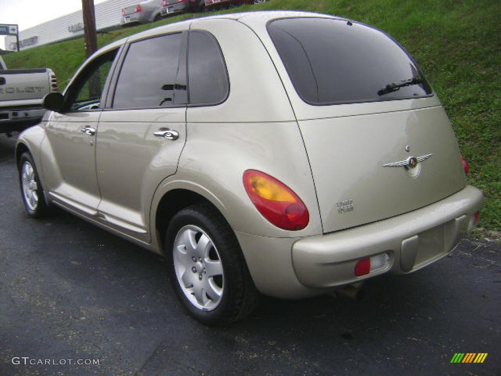 2005 PT Cruiser Limited - Linen Gold Metallic Pearl / Dark Slate Gray photo #3