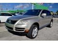 Wheat Beige Metallic - Touareg V8 Photo No. 3