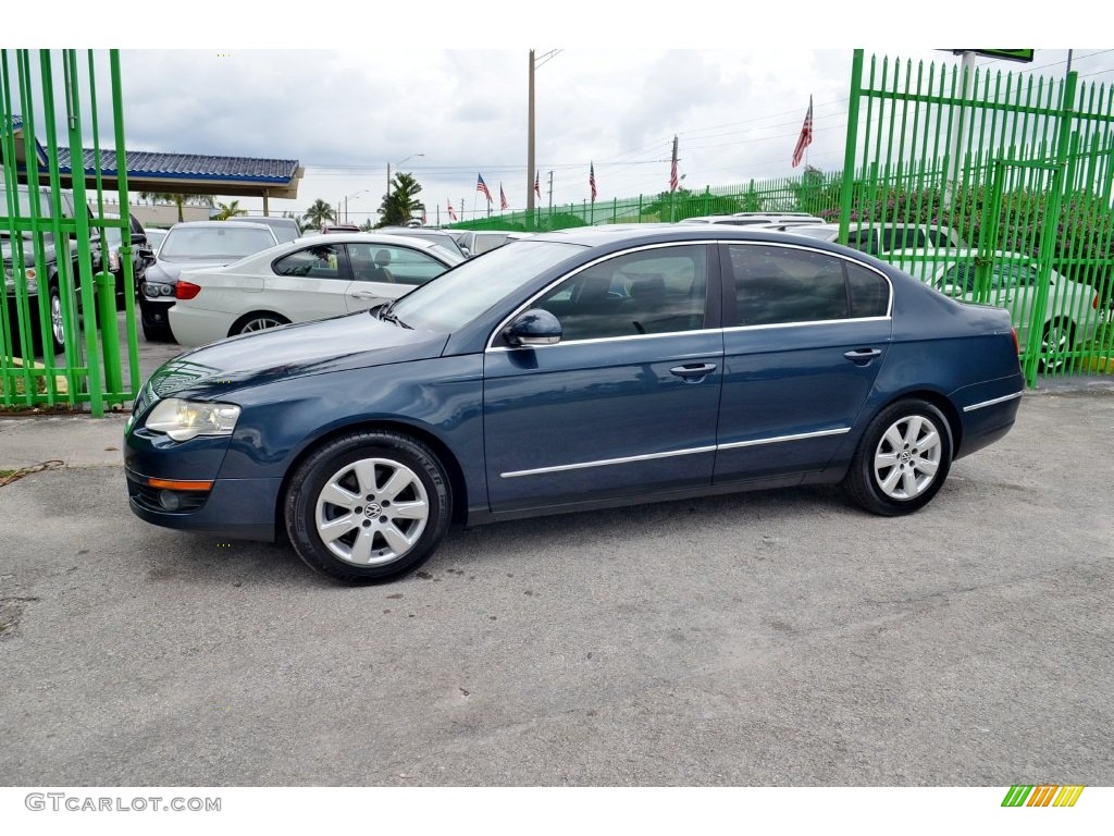 2007 Passat 2.0T Sedan - Blue Graphite Metallic / Black photo #4