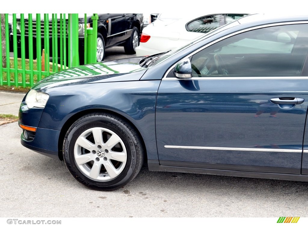2007 Passat 2.0T Sedan - Blue Graphite Metallic / Black photo #6