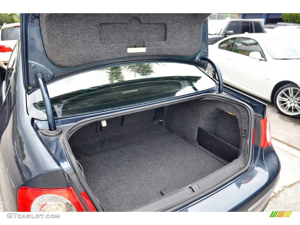 2007 Passat 2.0T Sedan - Blue Graphite Metallic / Black photo #21