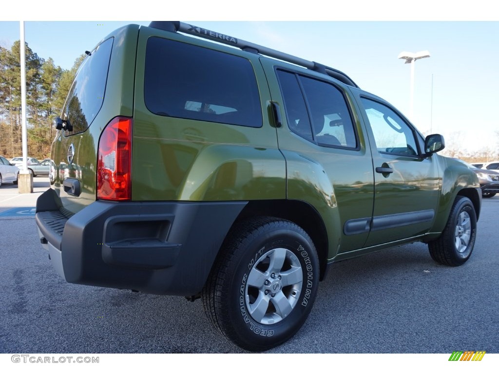 2011 Xterra S - Metallic Green / Gray photo #5