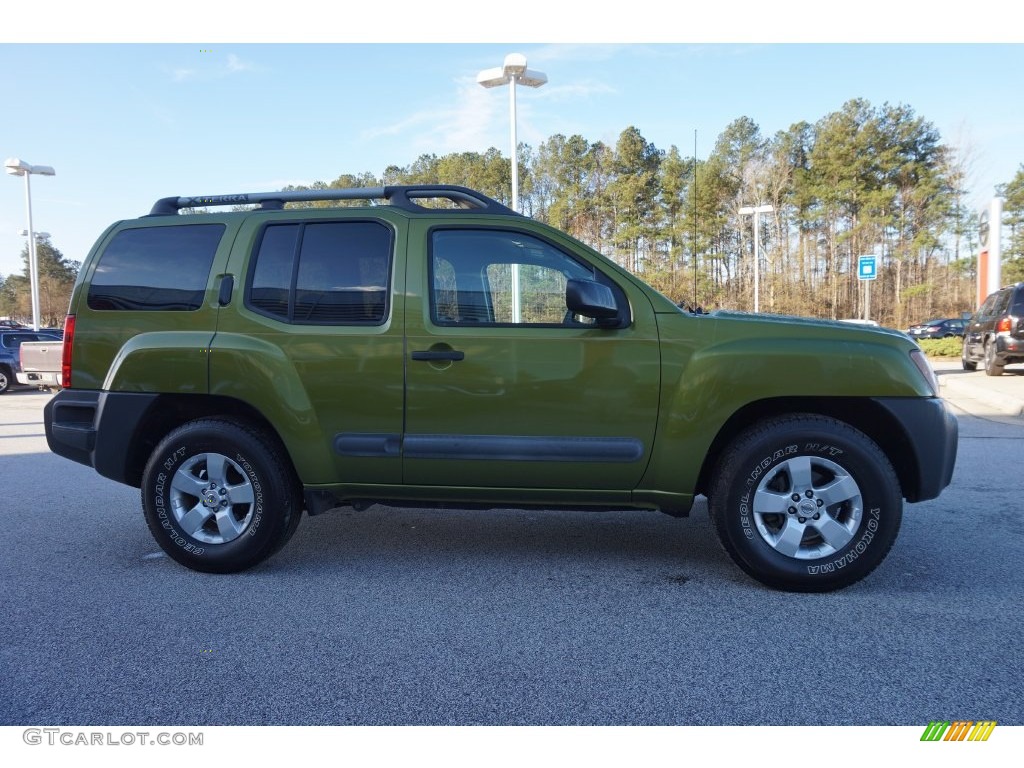 2011 Xterra S - Metallic Green / Gray photo #6