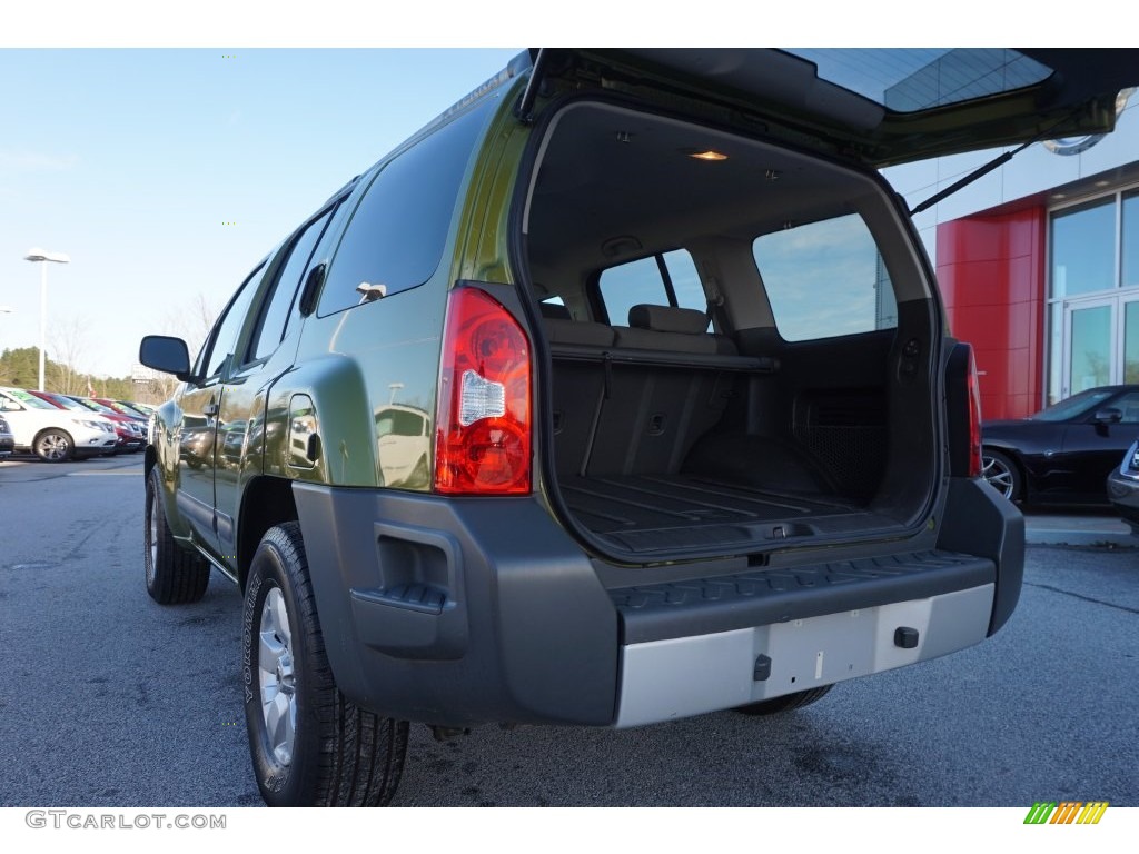 2011 Xterra S - Metallic Green / Gray photo #14